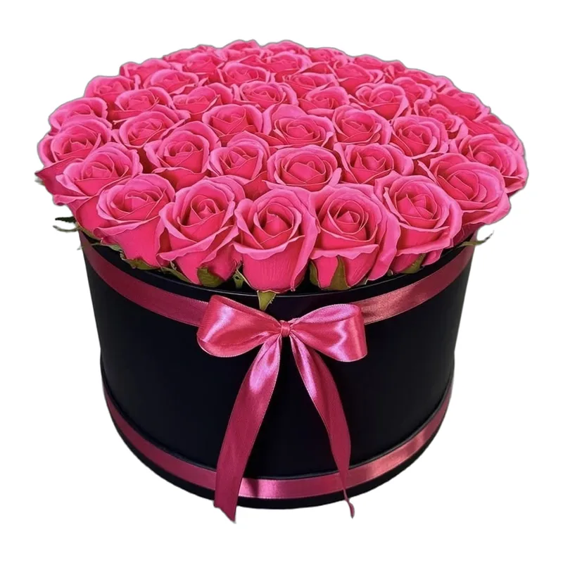 Kutuda Pembe Sonsuz Gül – 3. fotoğraf